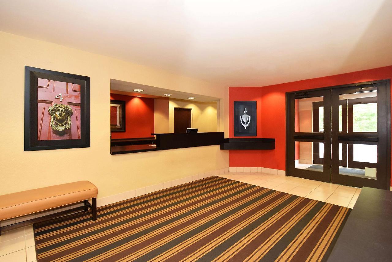 เอ็กซ์เทนด์ สเตย์ อเมริกา เดอมอยน์-เออร์เบินเดล Hotel Clive ภายนอก รูปภาพ